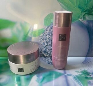 RITUALS The Ritual of Sakura Körperpeeling 250g Duschöl 200ml Set