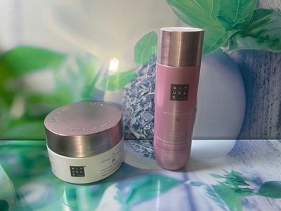 RITUALS The Ritual of Sakura Körperpeeling 250g Duschöl 200ml Set