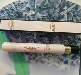 Yves Saint Laurent Libre L'Eau Nue Parfum de Peau 10 ml Spray Stick Alkoholfrei