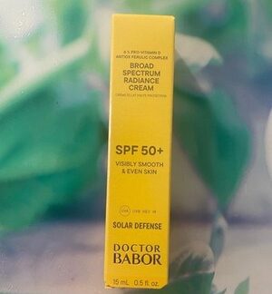 Doctor Babor SPF 50+ Broad Spectrum Radiant Protection Creme 15ml