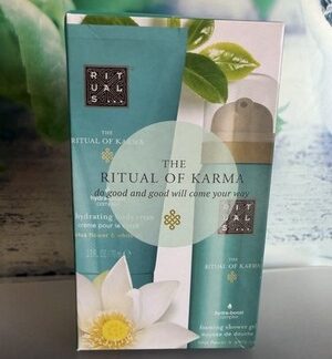 RITUALS The Ritual of Karma Geschenkset Duschschaum 50ml Körpercreme 70ml